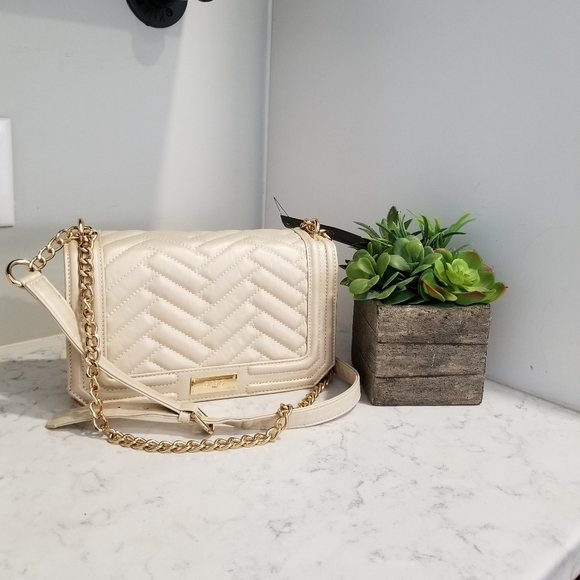 BCBGMaxAzria Handbags - BCBG CHAMPAGNE/GOLD CROSSBODY